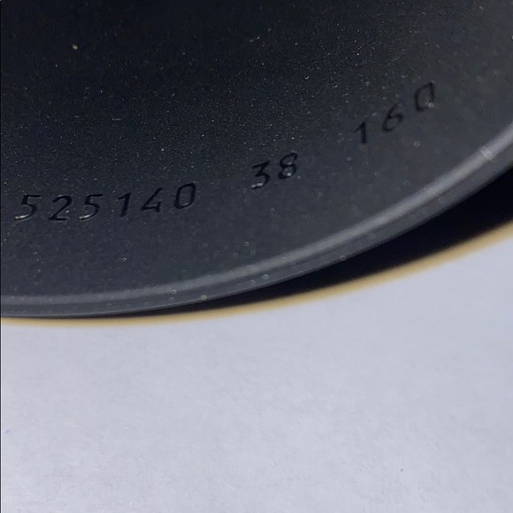 gucci slides - Picture 3 of 3